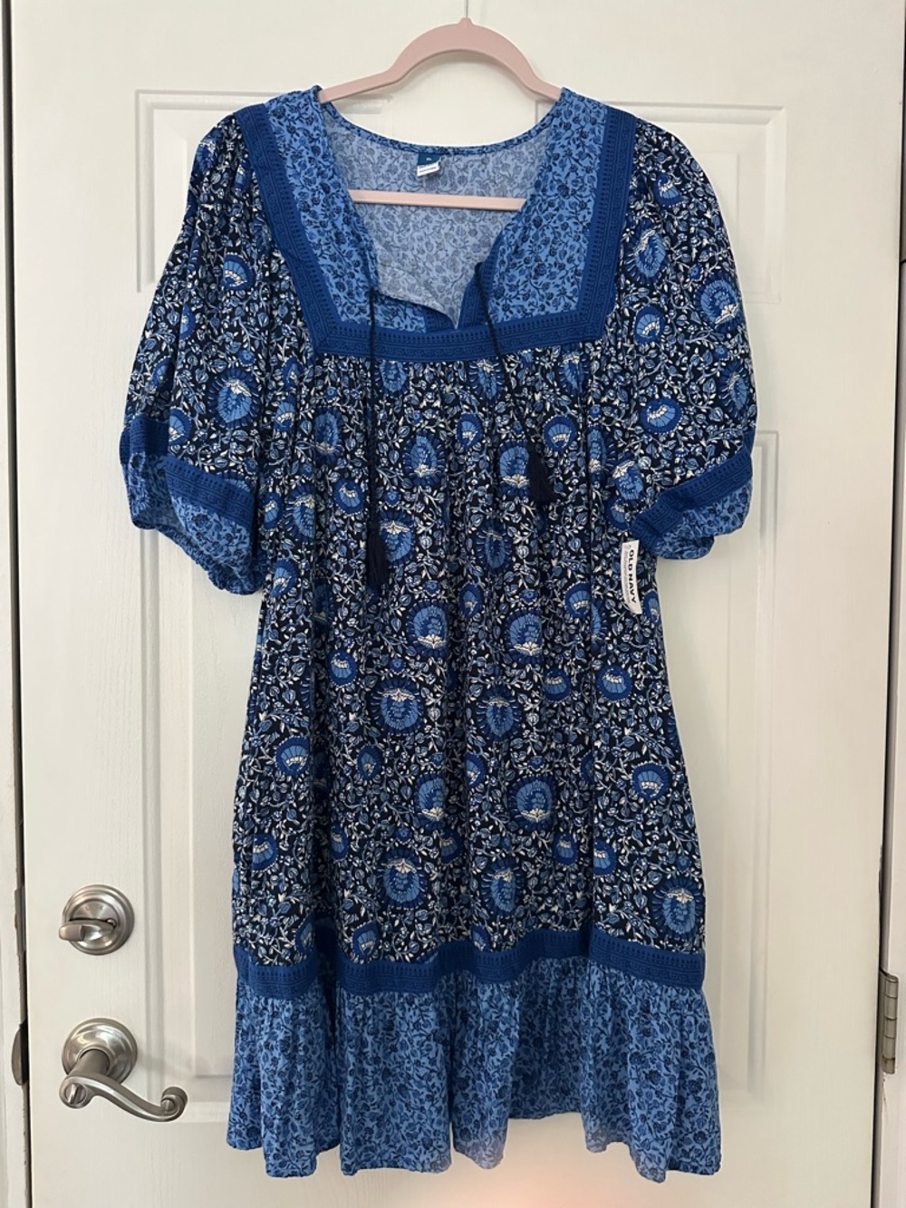 Old Navy Puff-Sleeve Printed Mini Swing Dress Size Blue Blossoms XL NWT - Picture 2 of 10